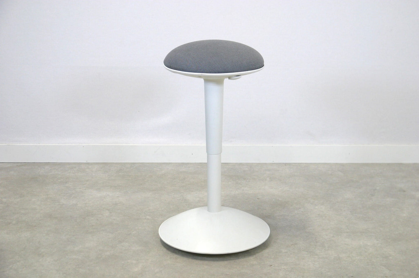 Aktiivituoli - Suomen Kalustekeskus