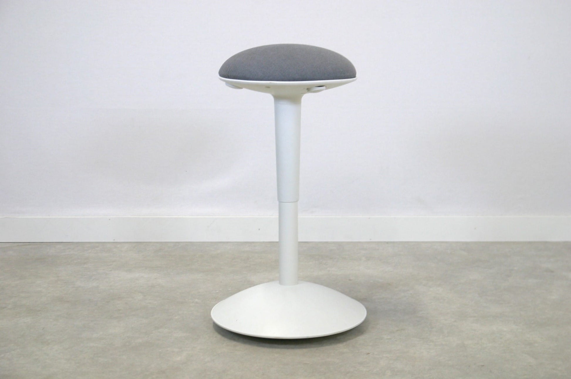 Aktiivituoli - Suomen Kalustekeskus