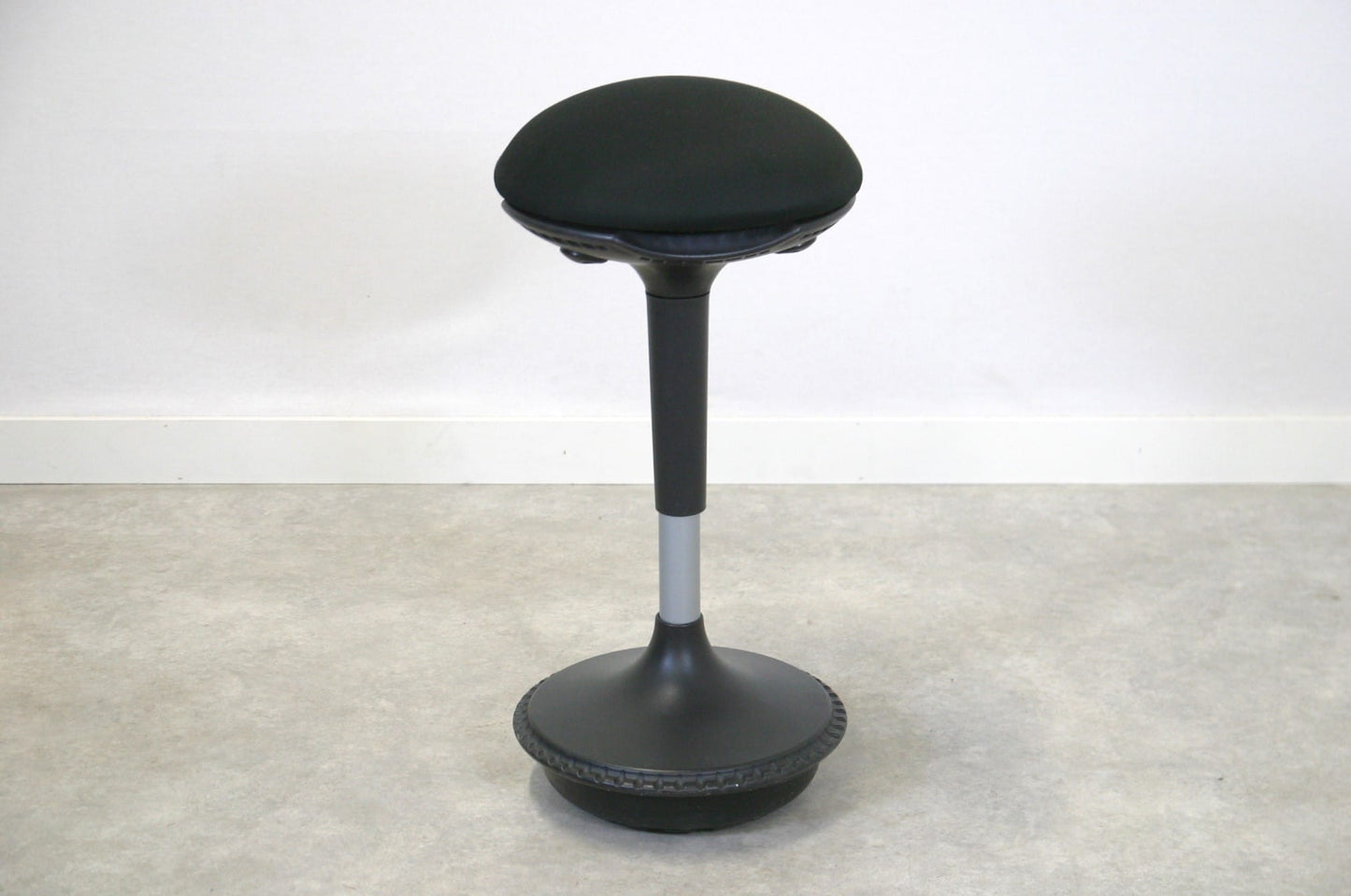 Aktiivituoli - Suomen Kalustekeskus