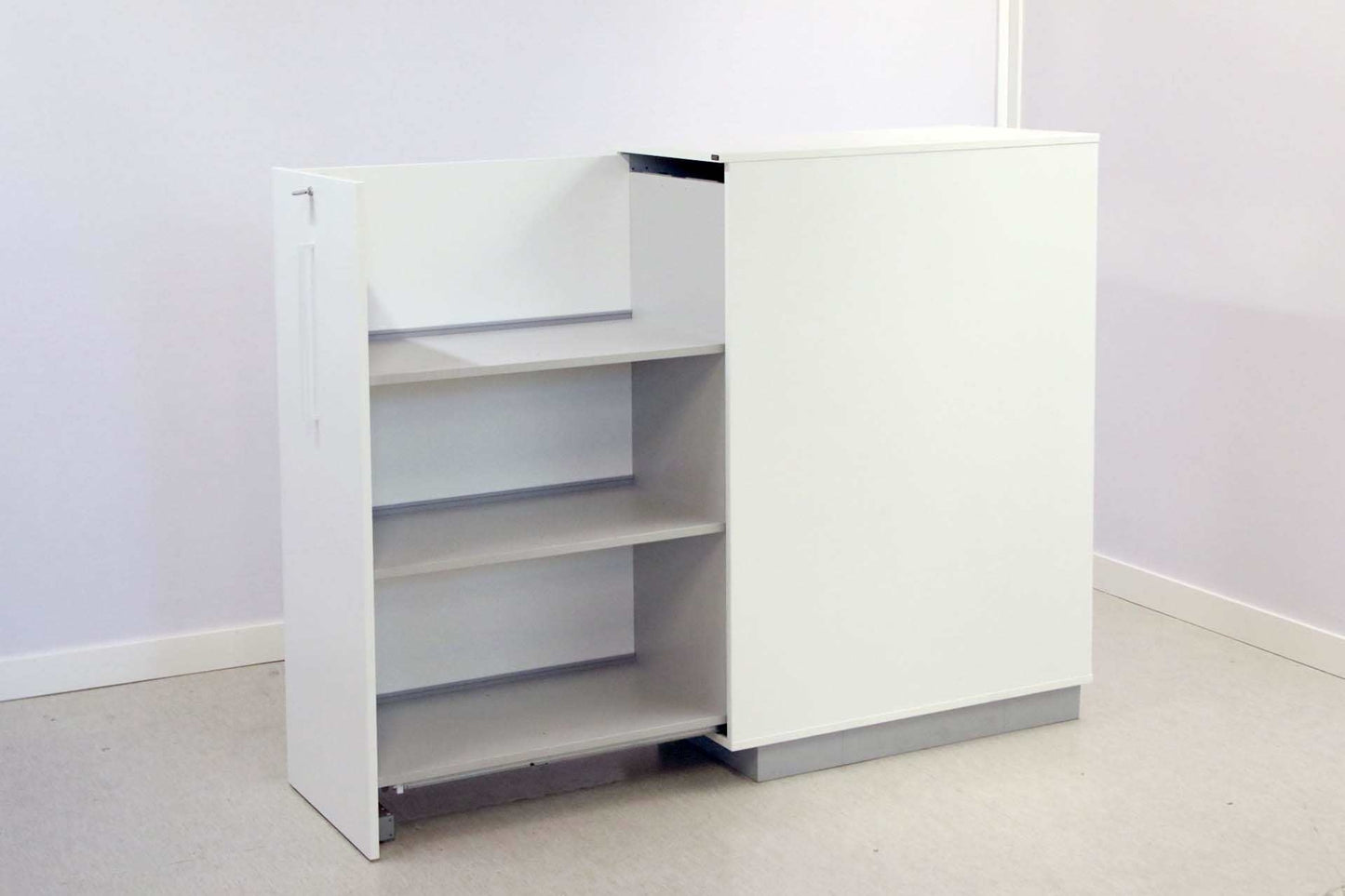 Apteekkarinkaappi, vasenkätinen 126x45 cm - Suomen Kalustekeskus