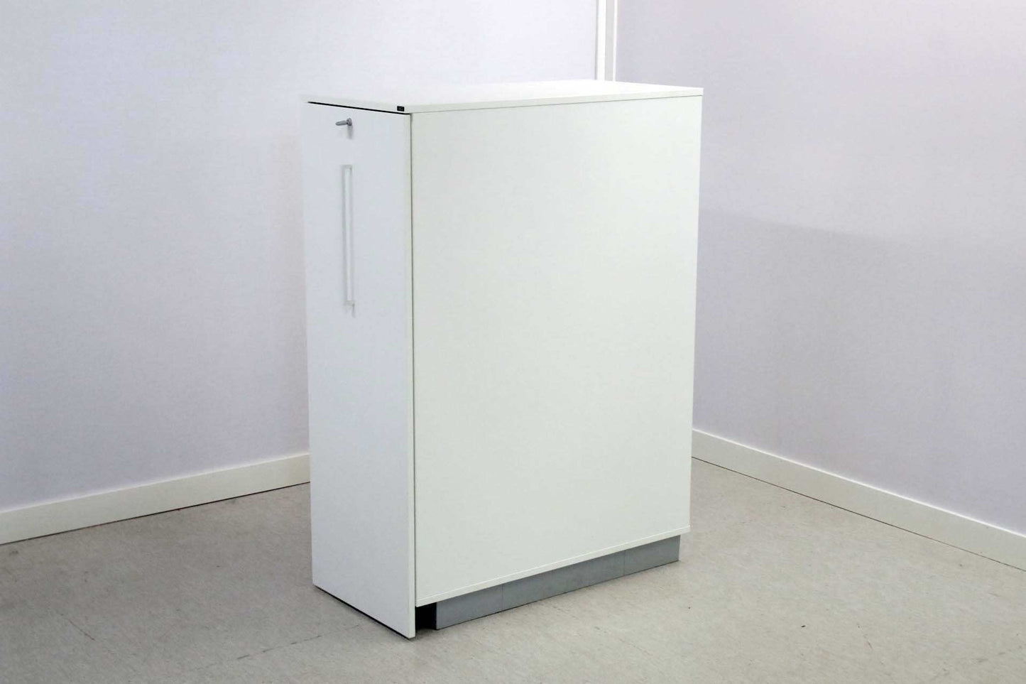 Apteekkarinkaappi, vasenkätinen 126x45 cm - Suomen Kalustekeskus