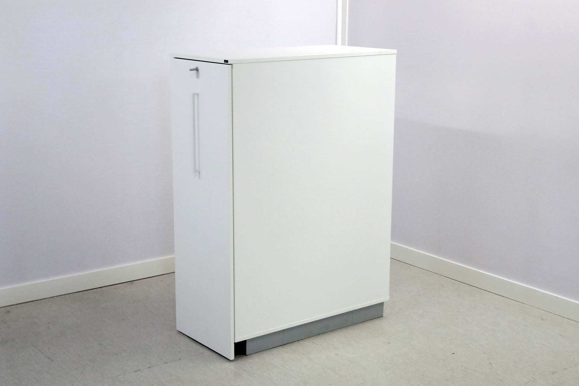 Apteekkarinkaappi, vasenkätinen 126x45 cm - Suomen Kalustekeskus