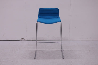 Arper Catifa 46 - baarituoli - Suomen Kalustekeskus