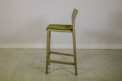 Bakhita baarituoli - Suomen Kalustekeskus