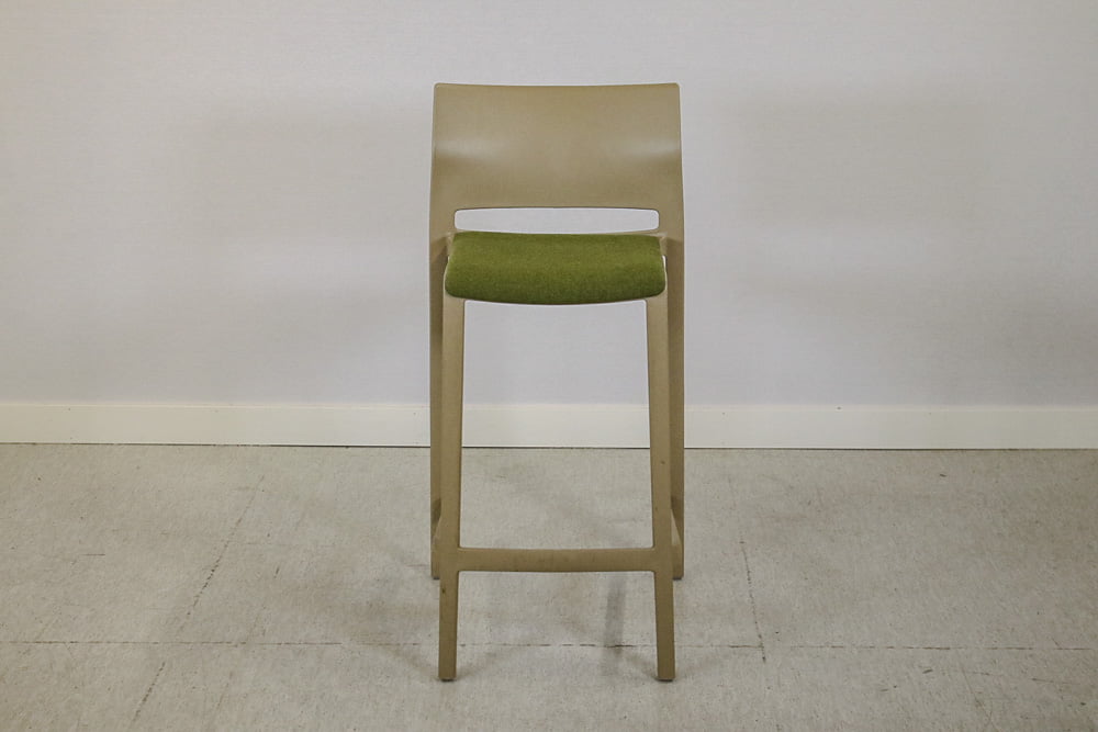 Bakhita baarituoli - Suomen Kalustekeskus