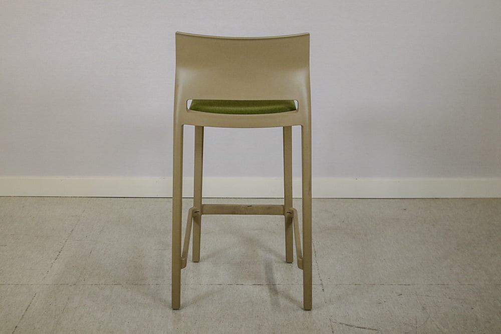 Bakhita baarituoli - Suomen Kalustekeskus