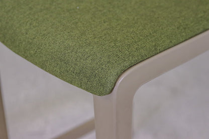 Bakhita baarituoli - Suomen Kalustekeskus