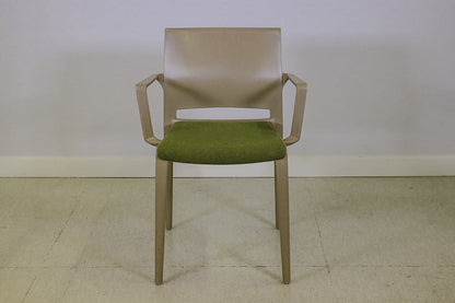 Bakhita tuoli - Suomen Kalustekeskus