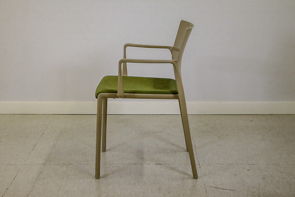 Bakhita tuoli - Suomen Kalustekeskus