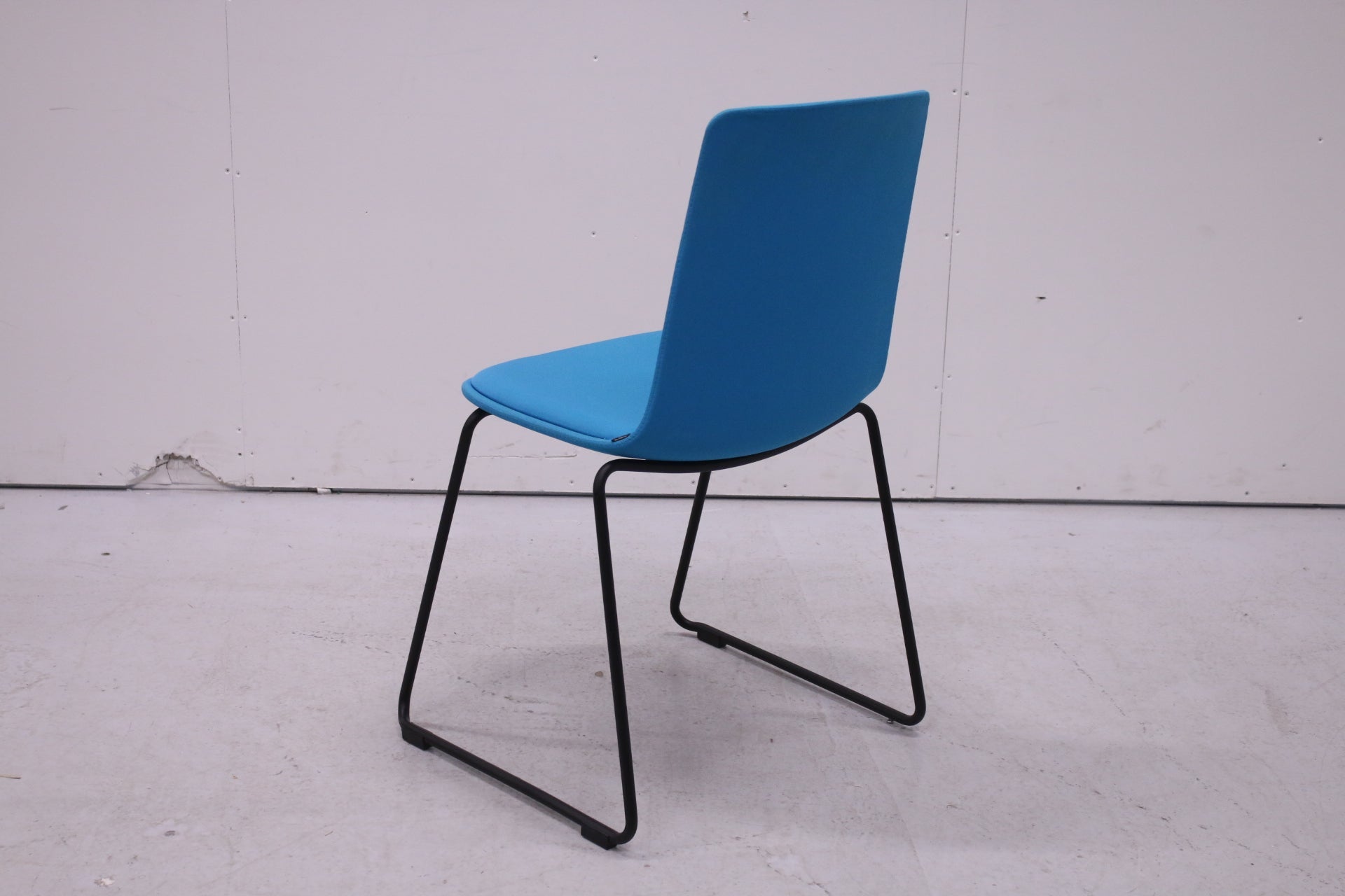 Enea Lottus L54 - pinottava tuoli, turkoosi - Suomen Kalustekeskus