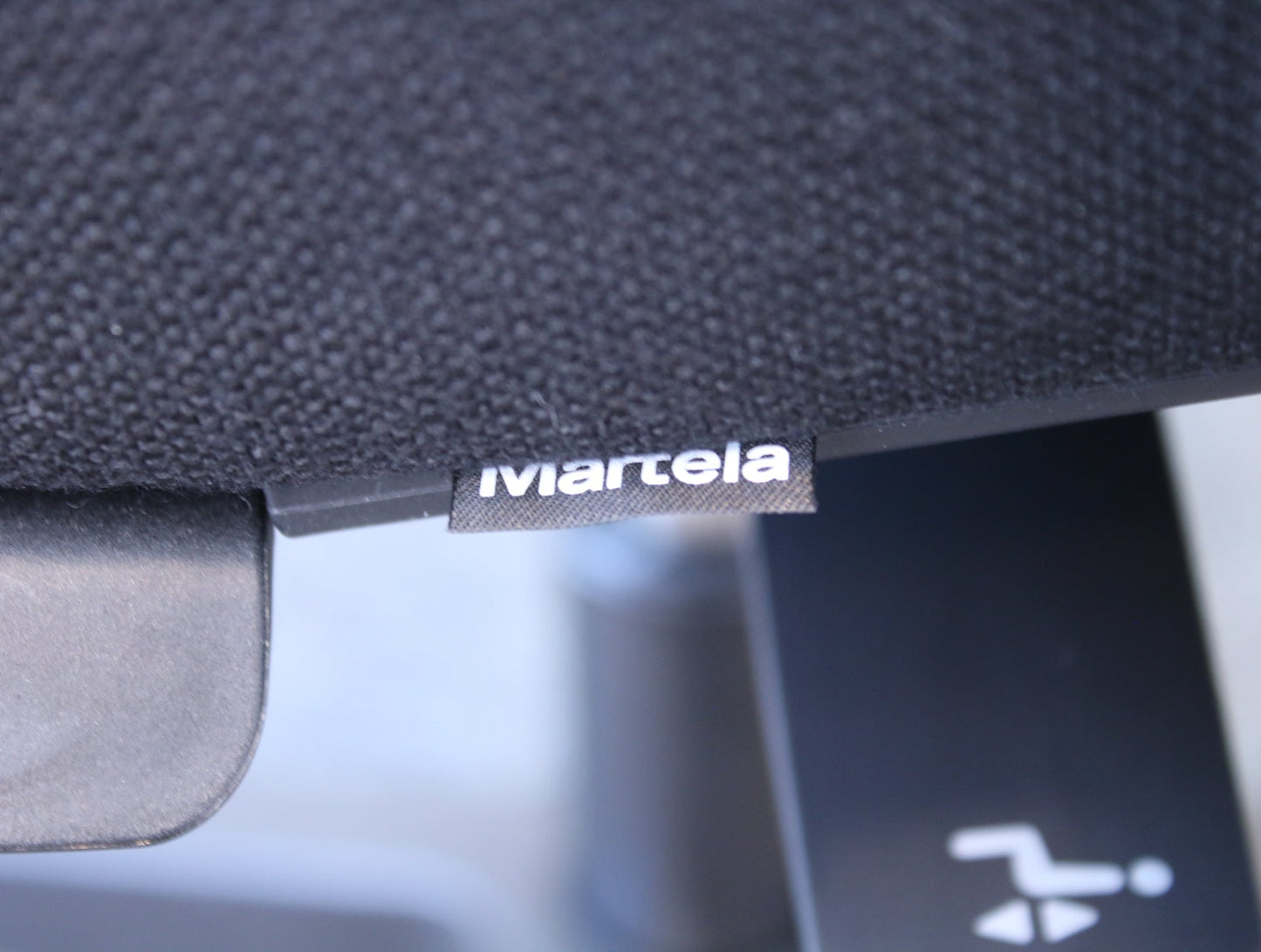 Ennakkomyynnissä: Martela Axia 2.5 - työtuoli, musta - Suomen Kalustekeskus