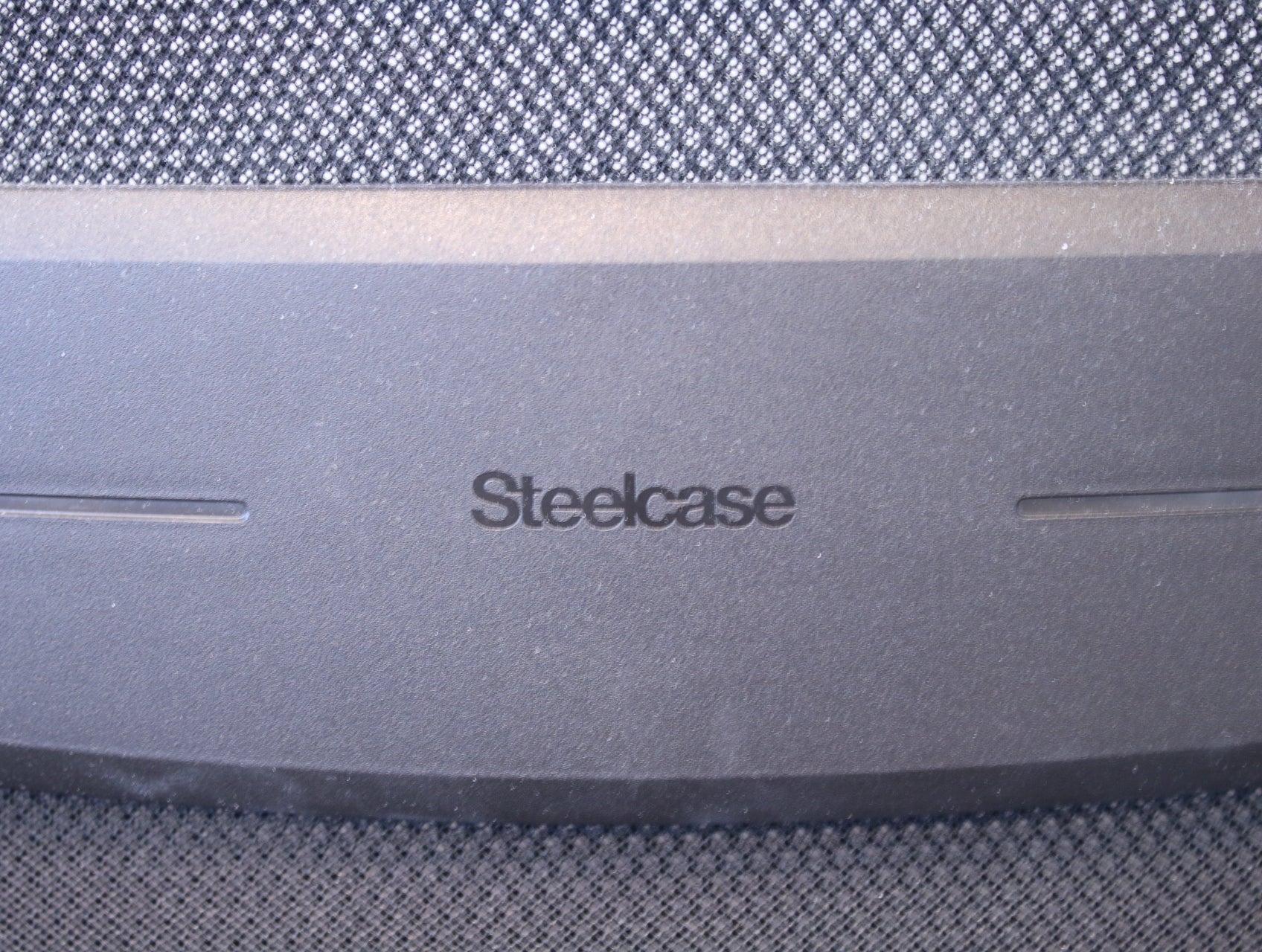 Ennakkomyynnissä: Steelcase Series 1 - verkkoselkäinen työtuoli - Suomen Kalustekeskus