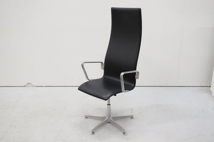 Fritz Hansen Oxford - työtuoli, nahkaverhoilu, Design Arne Jacobsen - Suomen Kalustekeskus