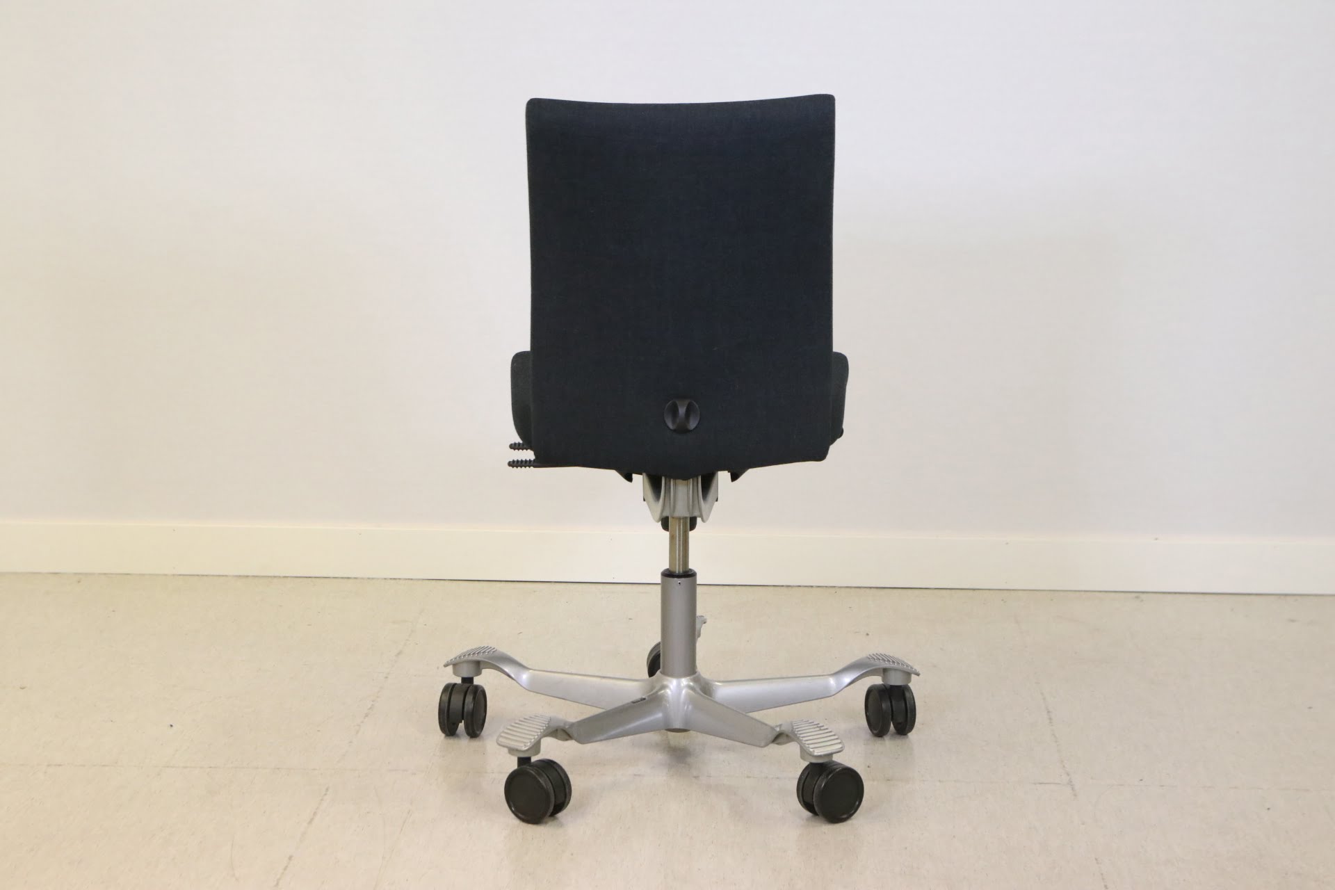 H04 Credo työtuoli - Suomen Kalustekeskus