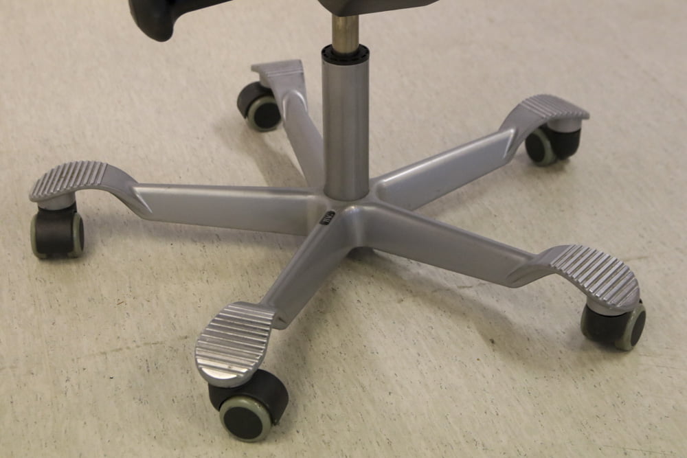 H05 työtuoli - Suomen Kalustekeskus