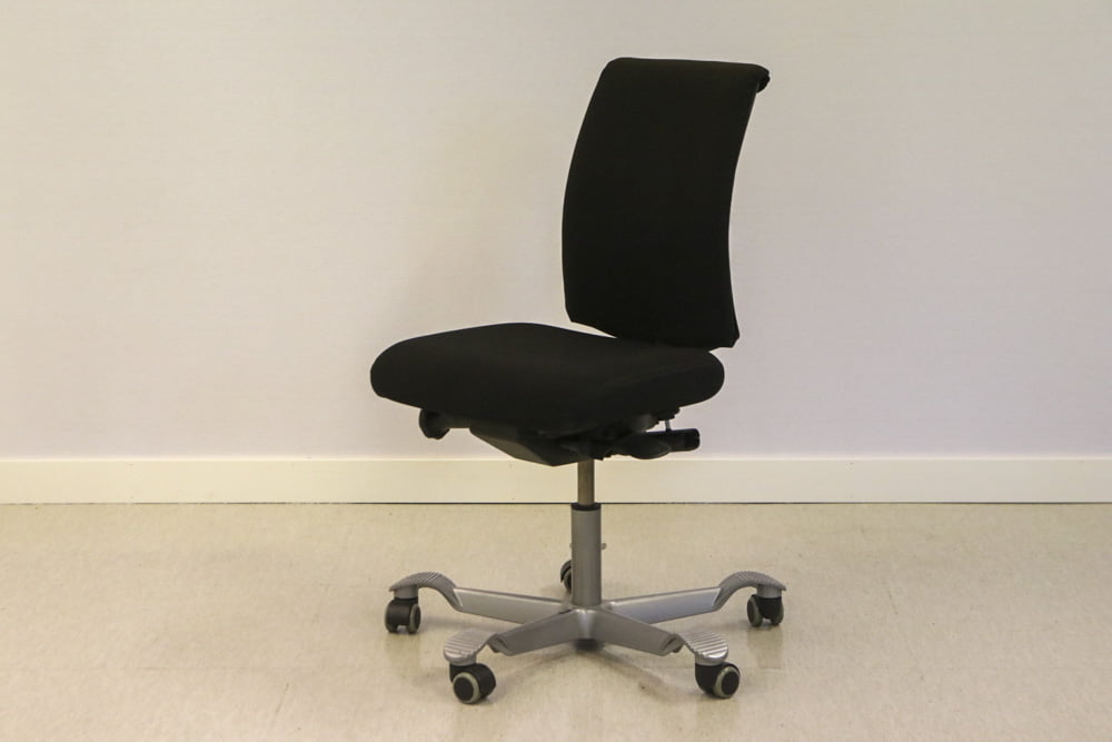 H05 työtuoli - Suomen Kalustekeskus