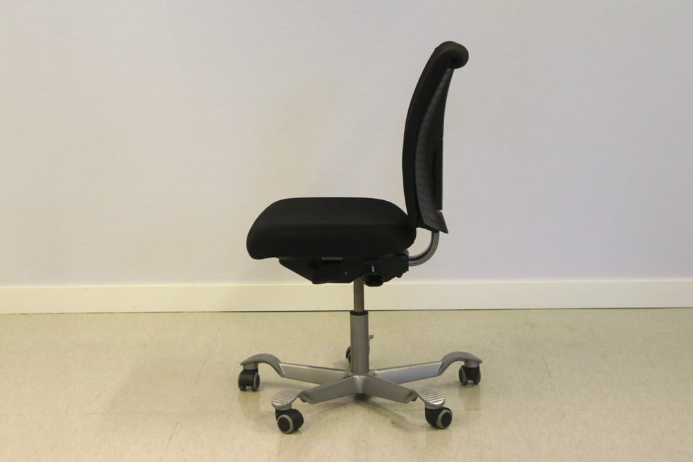 H05 työtuoli - Suomen Kalustekeskus