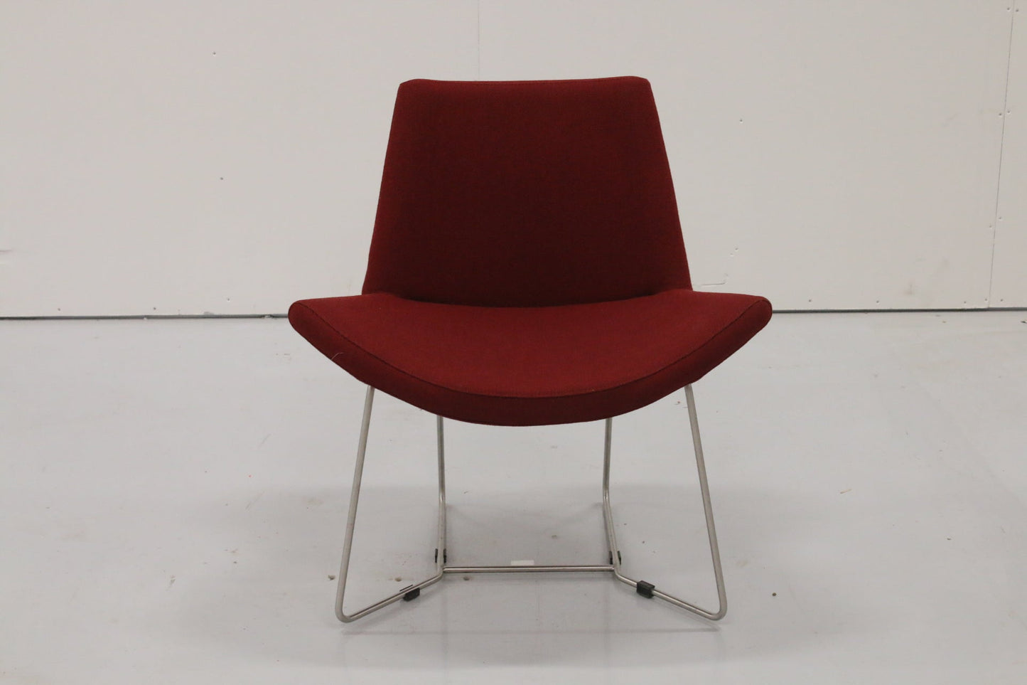 +Halle Lotus Easy Chair - nojatuoli - Suomen Kalustekeskus