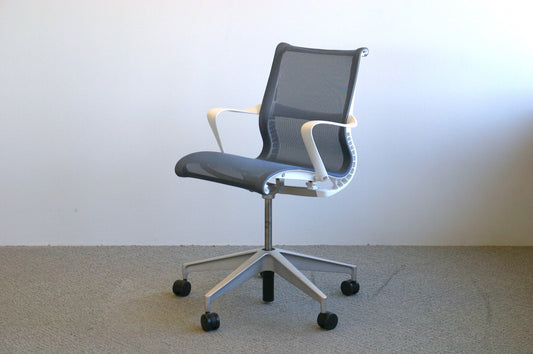 Herman Miller Setu - työtuoli & neuvottelutuoli - Suomen Kalustekeskus