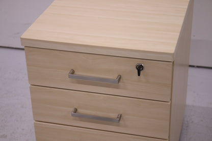 Hexaplan laatikosto, saarni - Suomen Kalustekeskus