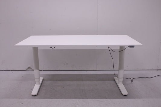 Ikea Bekant sähköpöytä 160*80 - Suomen Kalustekeskus