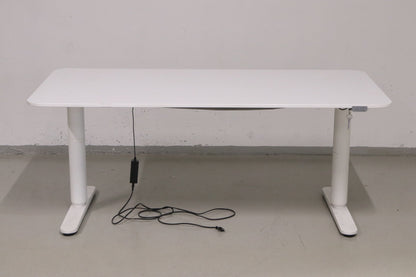 Ikea Bekant sähköpöytä 160*80 - Suomen Kalustekeskus