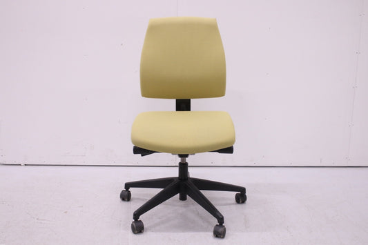 Interstuhl Goal - työtuoli, käsinojaton - Suomen Kalustekeskus