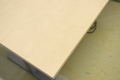 Isku sähköpöytä saarni / harmaa 180*80 cm - Suomen Kalustekeskus