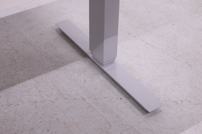 Isku sähköpöytä vaalean harmaa / valkoinen 160x80 - Suomen Kalustekeskus