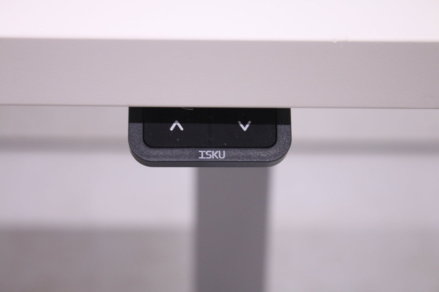 Isku sähköpöytä vaalean harmaa / valkoinen 160x80 - Suomen Kalustekeskus