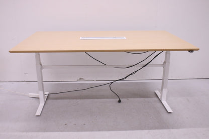 Isku sähkösäätöinen neuvottelupöytä 206x120 - Suomen Kalustekeskus