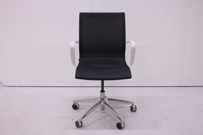 Isku Still meeting - työtuoli - Suomen Kalustekeskus