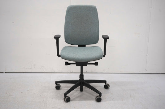 Isku Still S1 - työtuoli - Suomen Kalustekeskus