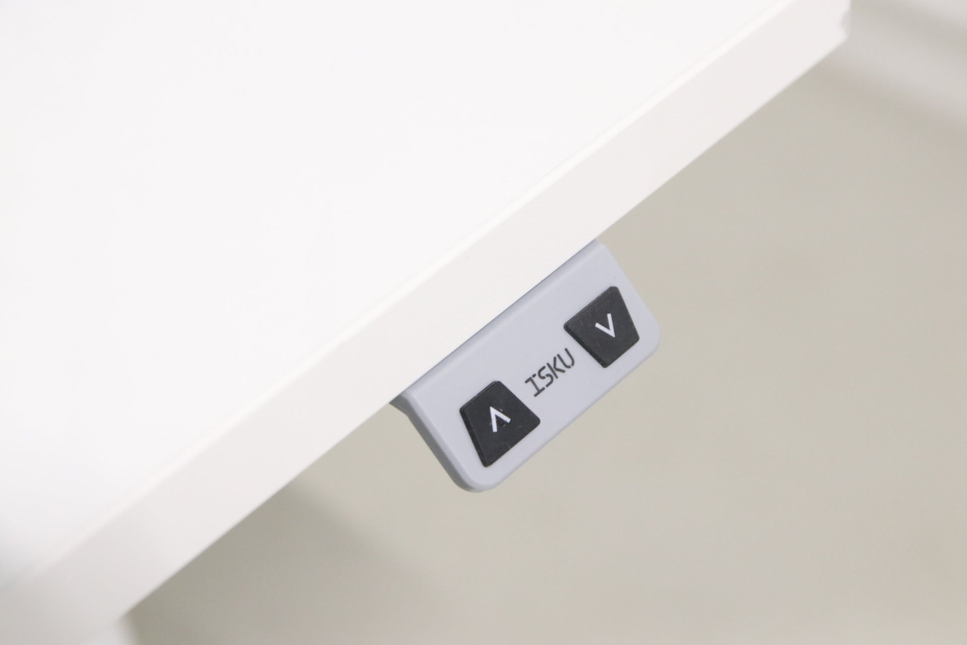 Isku Style sähköpöytä, valkoinen 160x80cm - Suomen Kalustekeskus