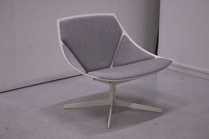 JEHS + LAUB, nojatuoli, "Space lepotuoli" Fritz Hansen - Suomen Kalustekeskus