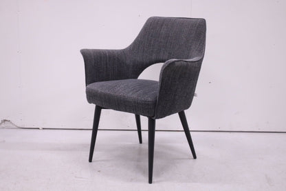 JESOLO käsinojallinen tuoli - Suomen Kalustekeskus