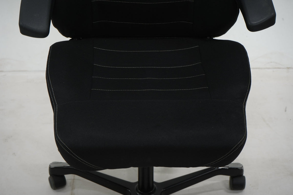 KAB Seating Director 24/7 -työtuoli niskatuella - Suomen Kalustekeskus