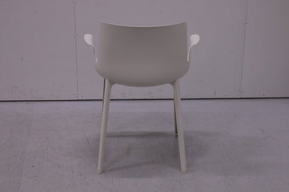 Kartell Piuma - tuoli, Design Piero Lissoni - Suomen Kalustekeskus