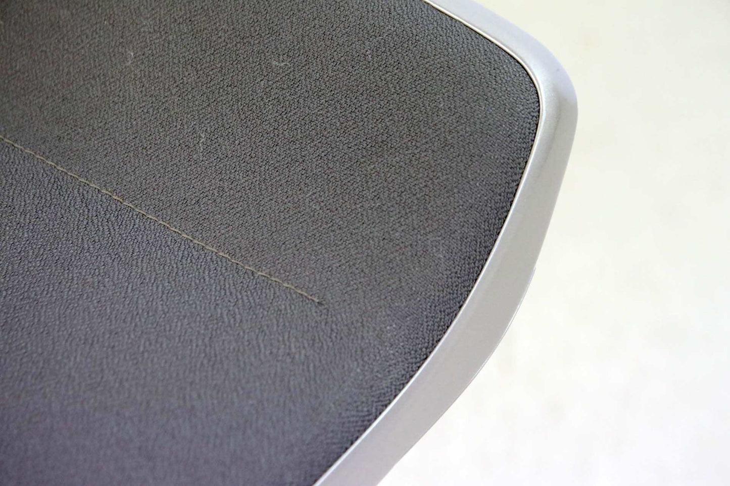 KINETICis5 baarijakkara - Suomen Kalustekeskus