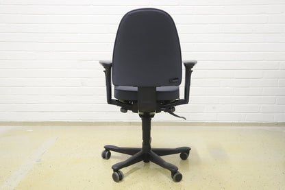 Kinnarps 6000 työtuoli, harmaa - Suomen Kalustekeskus