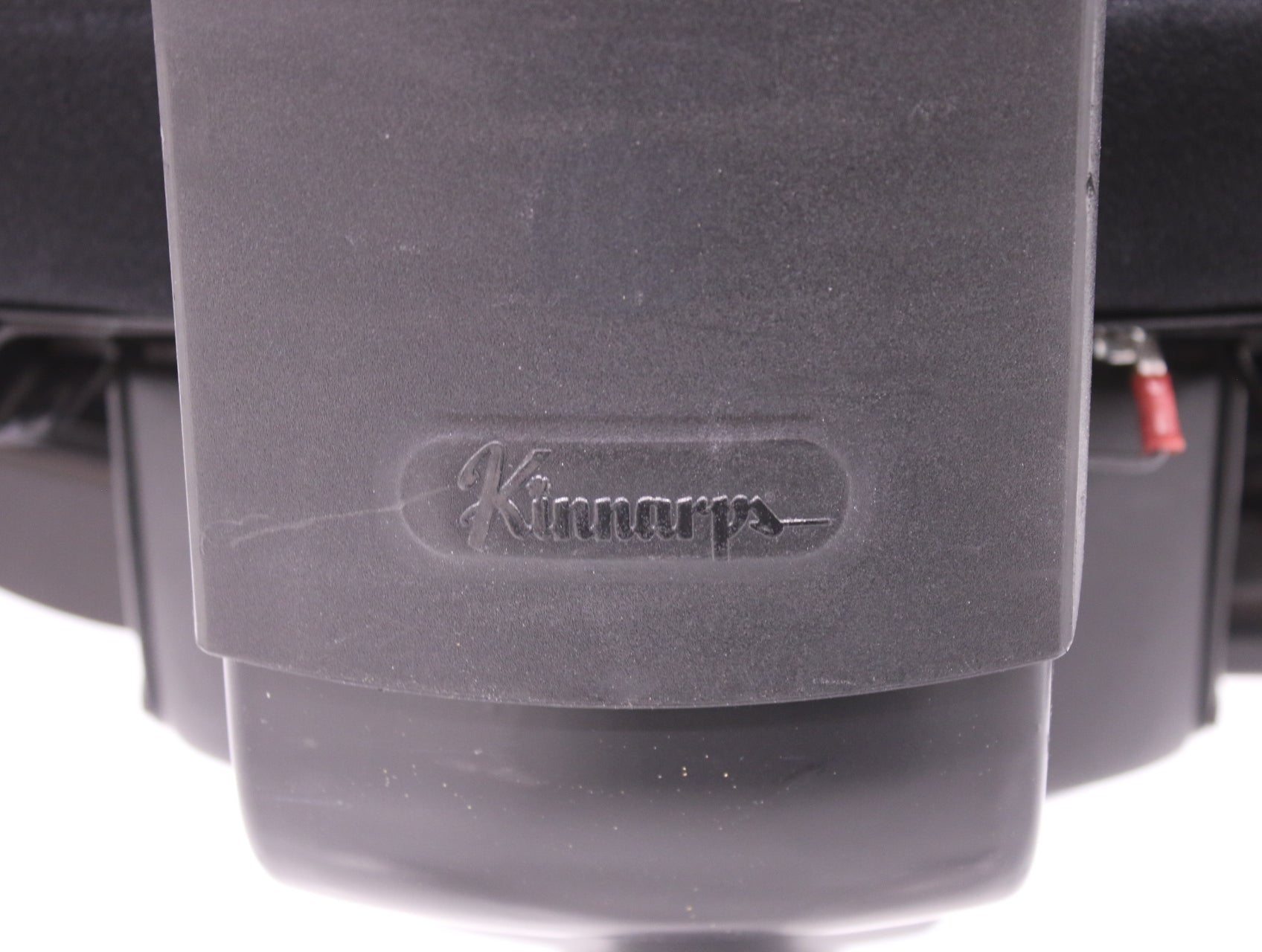 Kinnarps 6000 - työtuoli, uudelleenverhoiltu musta - Suomen Kalustekeskus