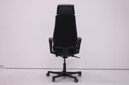 Kinnarps 8000 - työtuoli niskatuella - Suomen Kalustekeskus