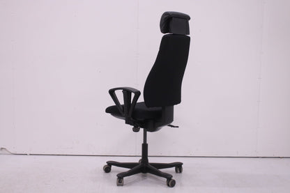 Kinnarps 8000 - työtuoli niskatuella - Suomen Kalustekeskus