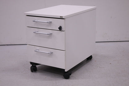 Kinnarps laatikosto kolmeosainen, valkoinen - Suomen Kalustekeskus