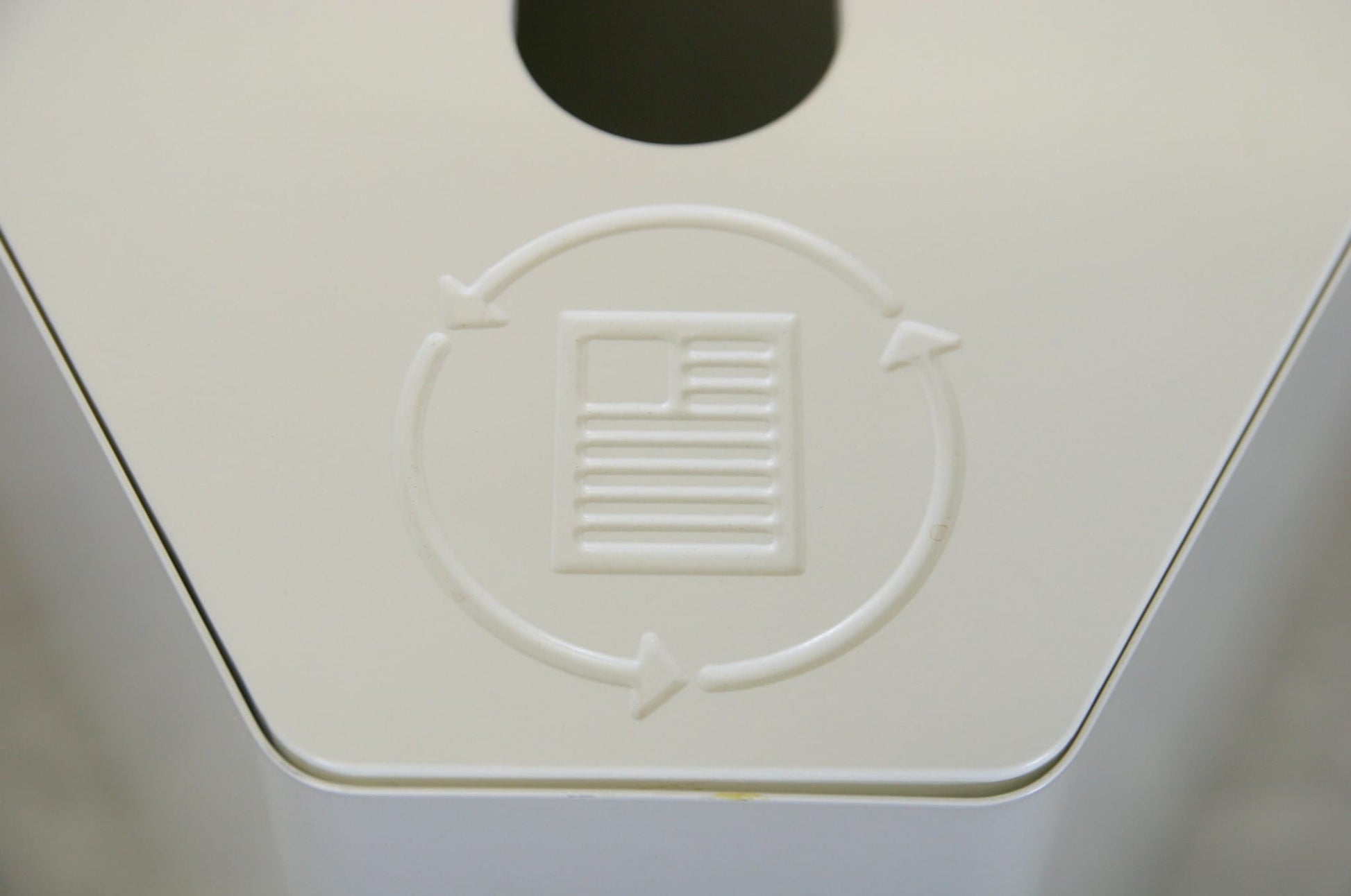 Kite Kierrätysastia - Suomen Kalustekeskus