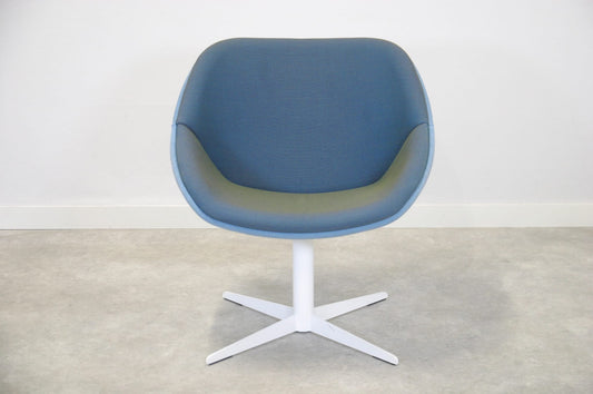 Kuppi - nojatuoli - Suomen Kalustekeskus