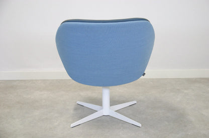 Kuppi - nojatuoli - Suomen Kalustekeskus