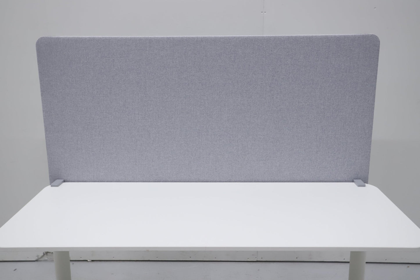 Lintex akustoiva pöytäseinäke, harmaa 140x70 - Suomen Kalustekeskus