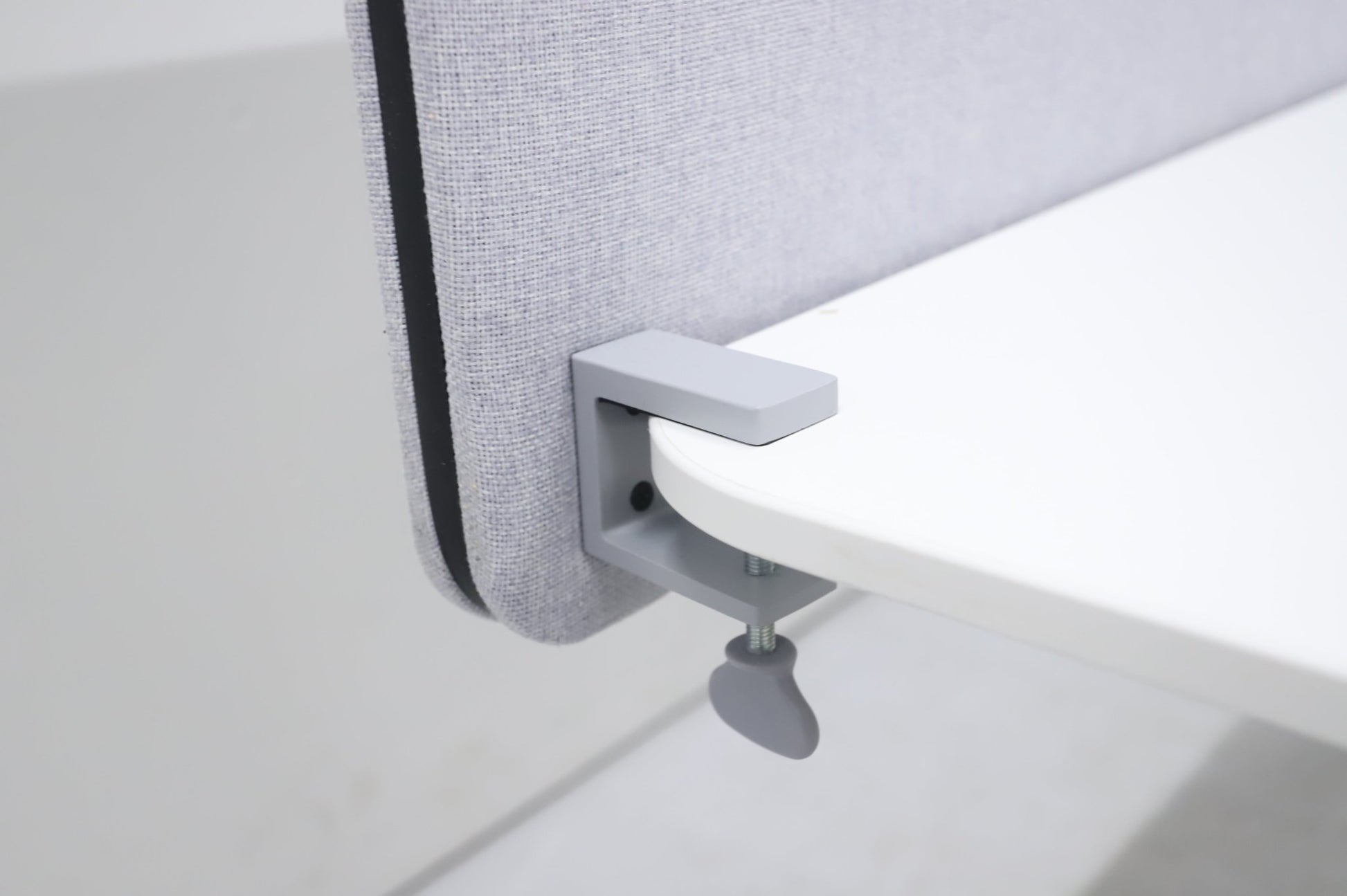 Lintex akustoiva pöytäseinäke, harmaa 140x70 - Suomen Kalustekeskus