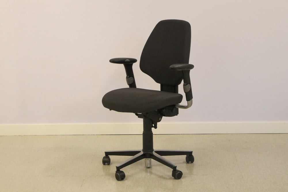 Logic työtuoli - Suomen Kalustekeskus